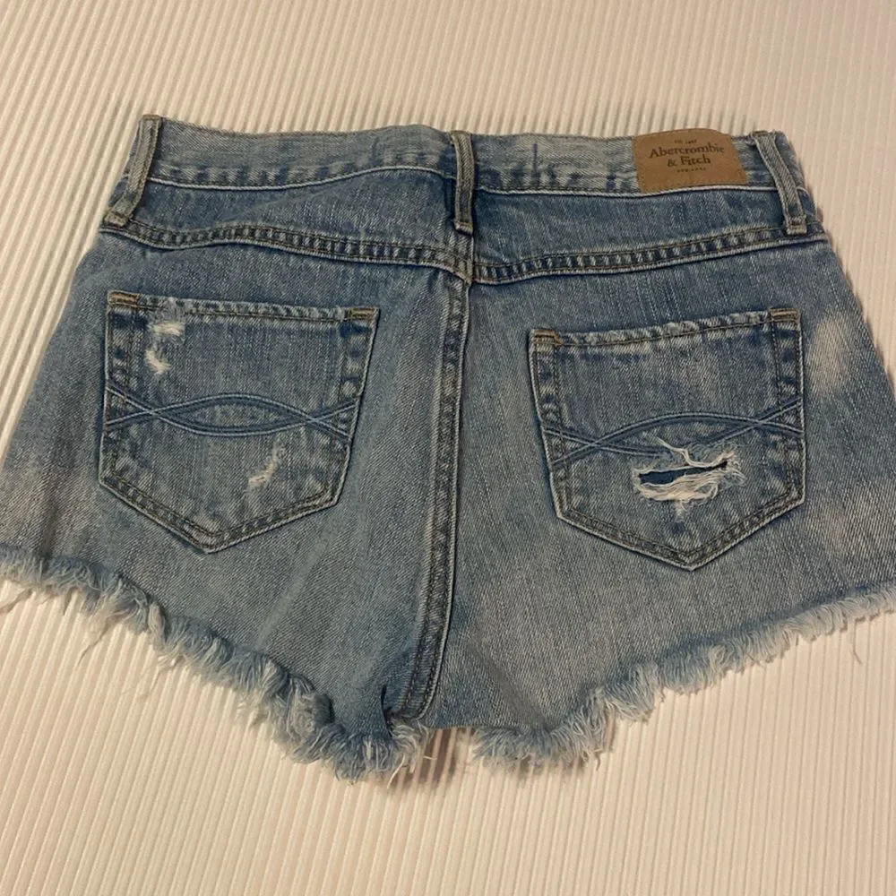Abercrombie & Fitch abercrombie fitch